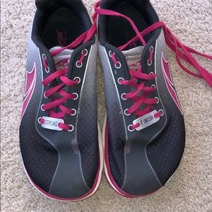 Ladies Altra One2.5